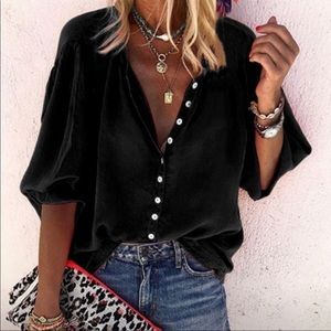 ❤️Women’s black button down dress shirt BWT